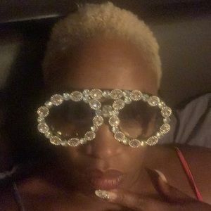 All that glitters is gold frames